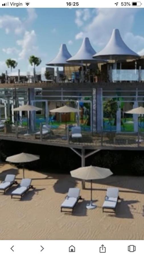 Calypso Hot Tub Breaks Tattershall Lakes Pet Friendly Dış mekan fotoğraf