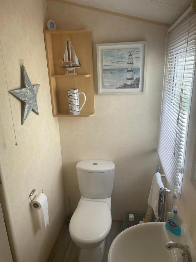 Calypso Hot Tub Breaks Tattershall Lakes Pet Friendly Dış mekan fotoğraf